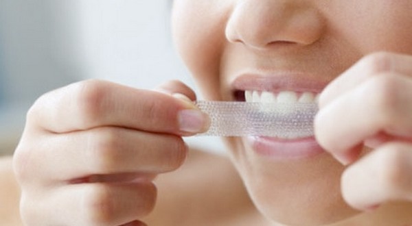 bieliace pásiky pre čisté zuby
