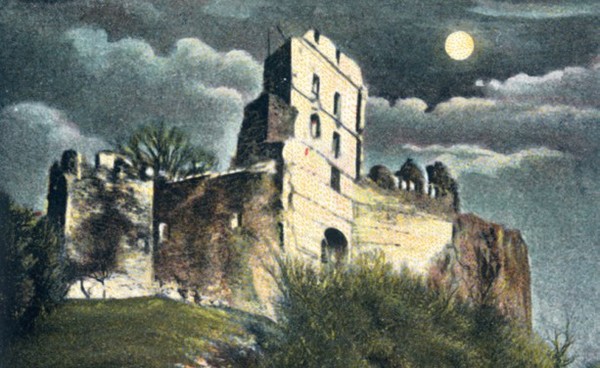 Hrad Pajštún na pohľadnici okolo roku 1905.
