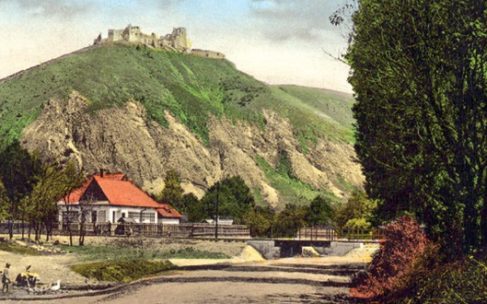čachtický hrad dobová fotka