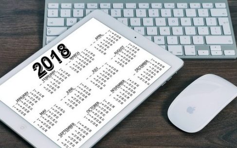 rok 2018 kalendár sviatky prázdniny