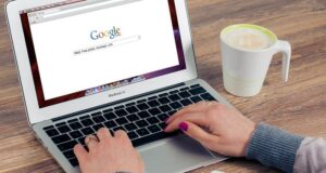 ako nájsťť správneho odborníka na web