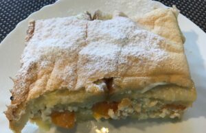 marhuľovo-tvarohová žemľovka