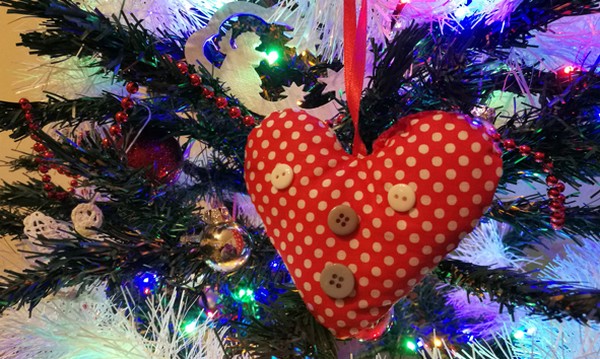 šité ozdoby na stromček - vianočné dekorácie