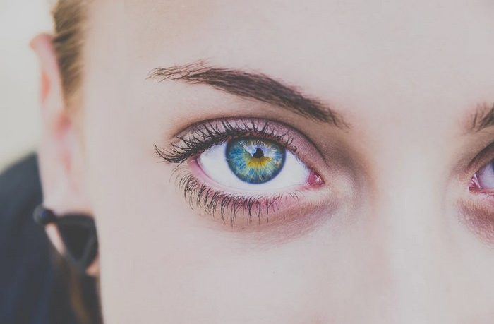 čo o nás hovorí farba očí