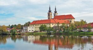 Šaštín-Stráže. Národná svätyňa Bazilika Sedembolestnej a pútnické miesto Šaštín-Stráže Bazilika komplex