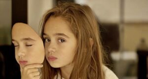 smiech nepatrí do školy?