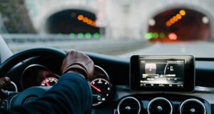 auto výfukové plyny