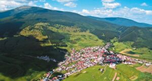Telgárt. Jedinečný viadukt, tunel Telgárska slučka, Kráľova hoľa aj super lyžovačka obec Telgár na Horehroní