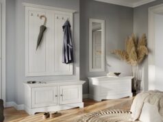 biely nábytok je IN