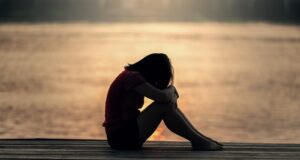 osamelosť nám škodí