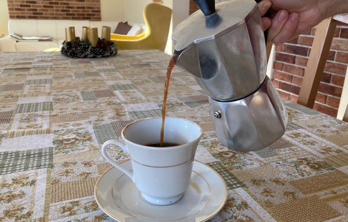 príprava mokka kávy