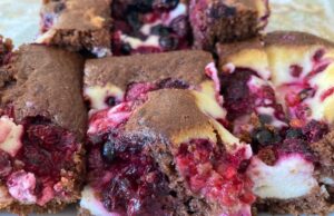 recept na tvarohový koláč s ovocím