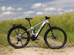 Cyklistika – šport pre každú vekovú kategóriu bicykel-na-poli