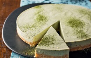 matcha cheesecake