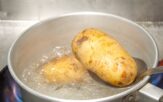 7 tipov, ako využiť vodu zo zemiakov