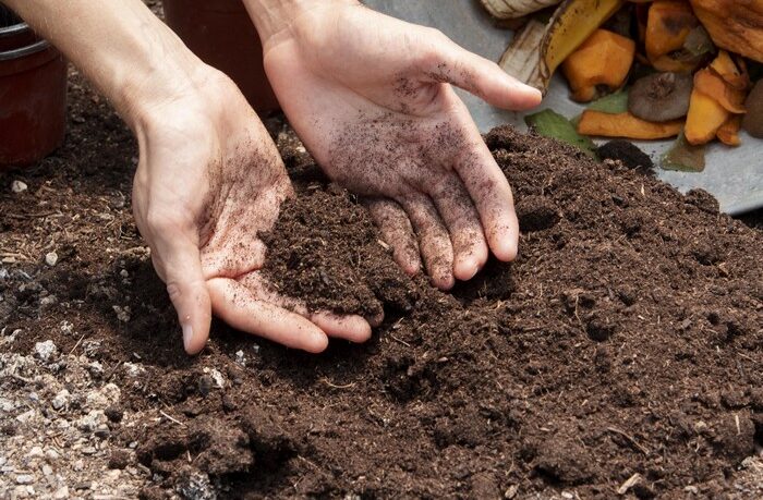 priprava-pody-na-jar-zemina-kompost