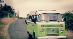 usetrite-na-cestach-autom-stovky-eur