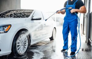 ako-vycistit-auto-po-zime