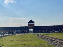 osviencim-auschwitz-prichod-budova