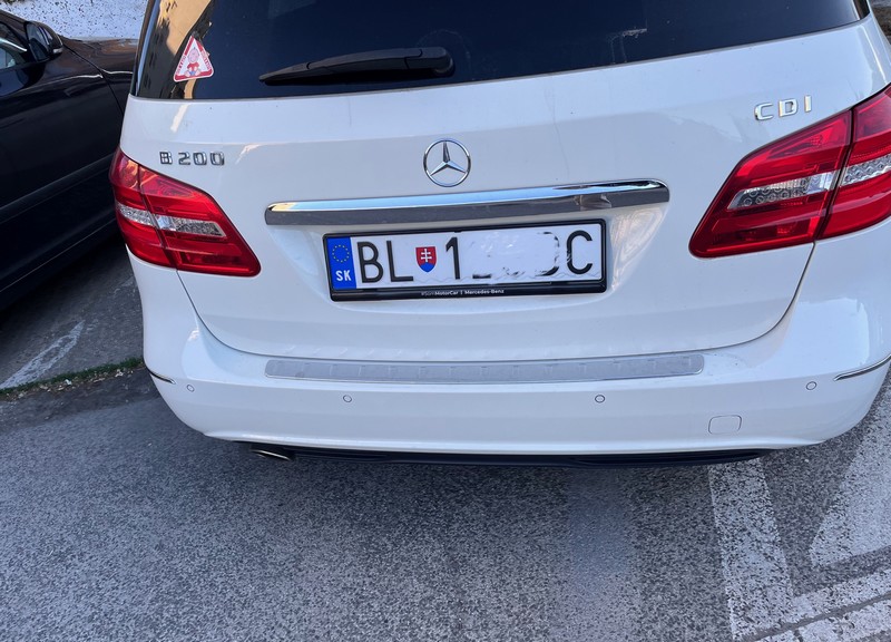 slovenske-spz-auto