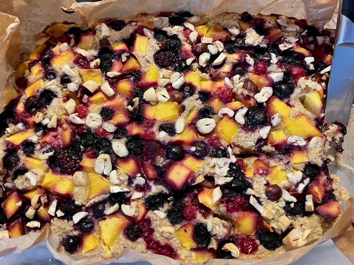 upecene-clafoutis-s-ovocim