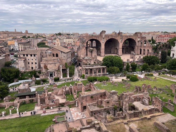 forum-romanum-v-rime