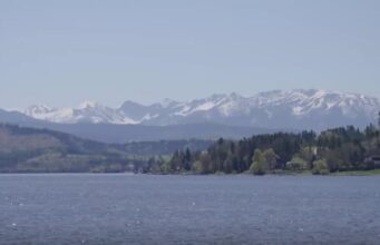 Tatry ako na dlani z nádherného ostrova. Slanický ostrov umenia vás nadchne tatry-slanicky-ostrov-umenia-oravska-priehrada