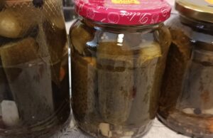 Recept na domáce nakladané uhorky, ktoré vydržia chrumkavé celú zimu recept-nakladane-uhorky